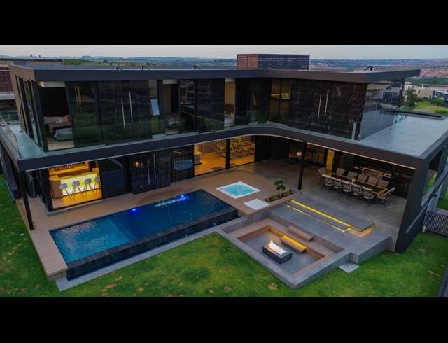 5 BEDROOM HOUSE FOR SALE IN STEYN CITY